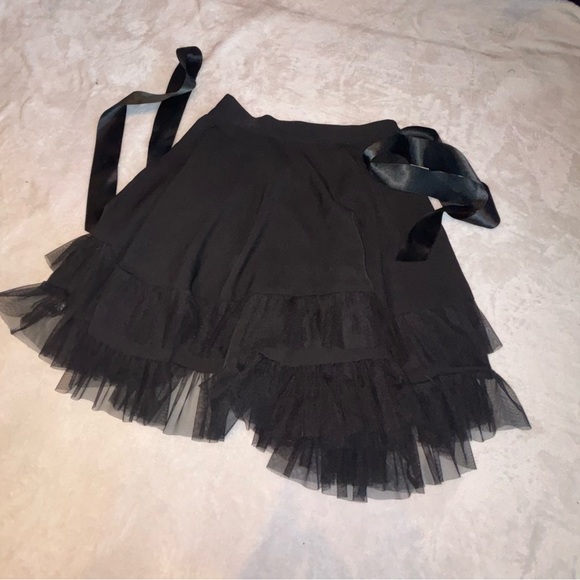 Dollskill widow wrap skirt - Picture 5 of 5